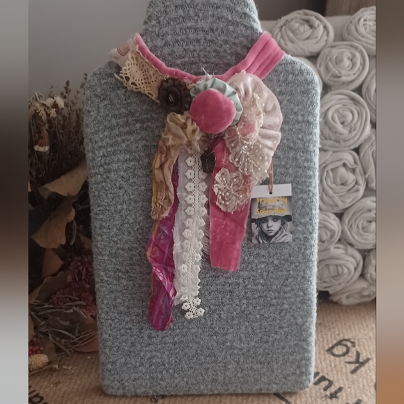 Upcycled Chocker Necklace: - Picture 3 of 7